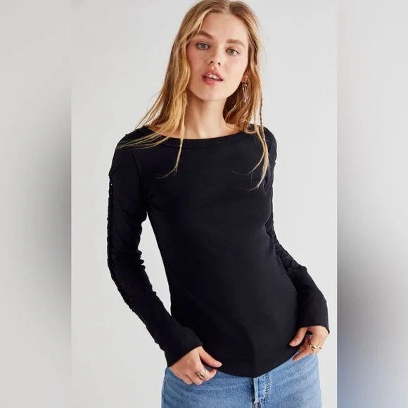 Free People Daisy Chain Cuff Tee - Picture 1 of 3